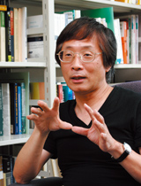 Dr. Takayuki Ohgushi (Professor)